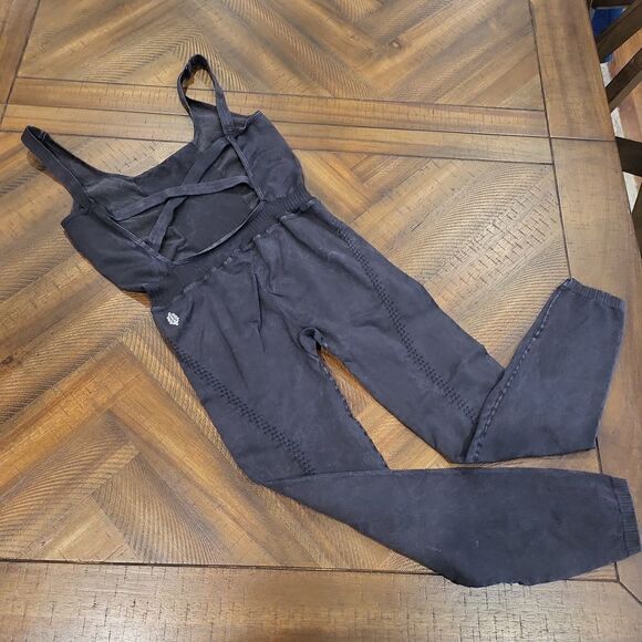 Free People Good Karma Washed Black Onesie M/L - Picture 2 of 4